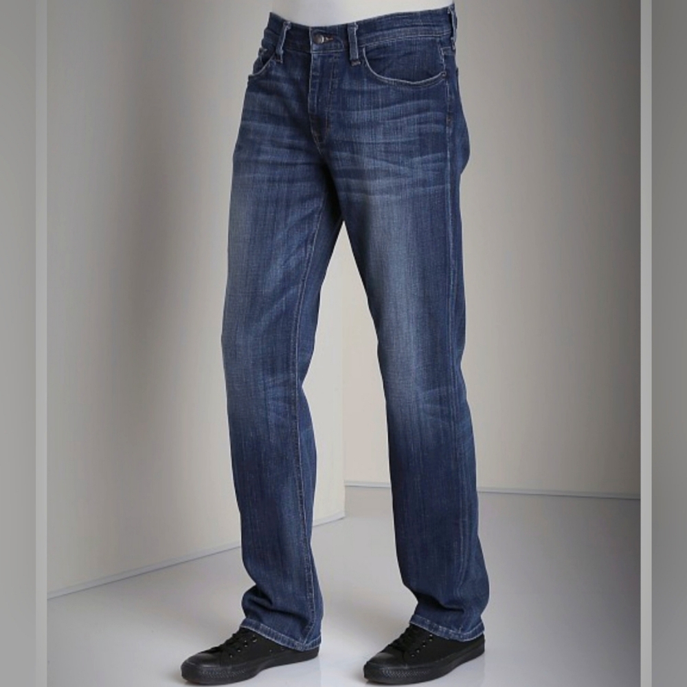 Mens Joe's Jeans. Size 30. Blue with distressing for added style. Stretch. Slim.